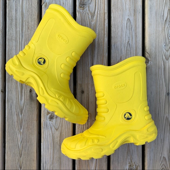 are crocs good for rain